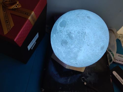 Customer photo review of 3D Moon Replica Lamp