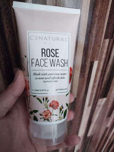 Customer photo review of Rose Face Wash