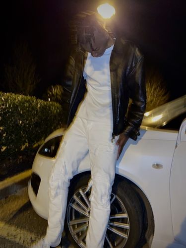 Customer photo review of CN1| Strass White