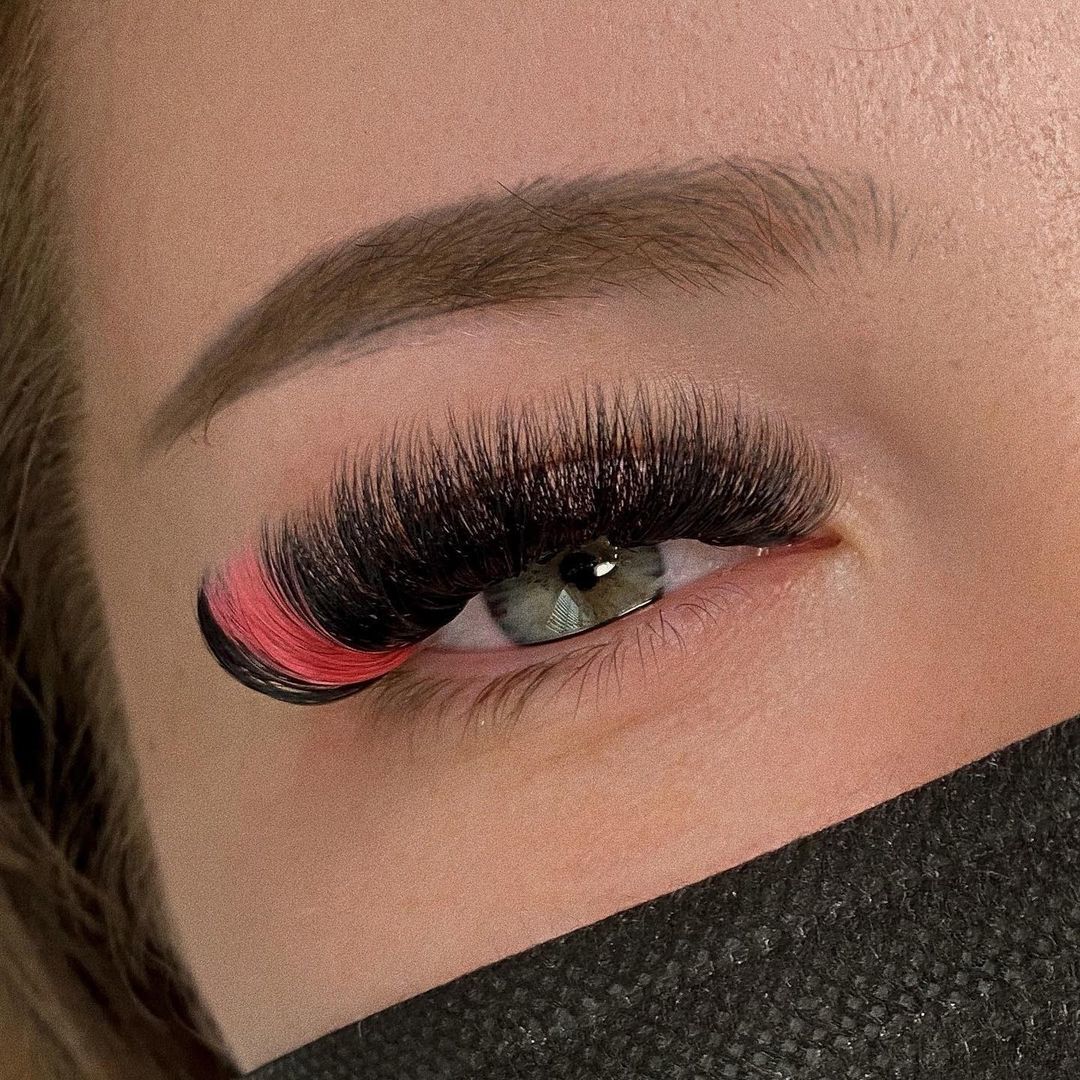 Customer photo review of Clear Glue for Eyelash Extensions 0.3-0.5s Fast Drying