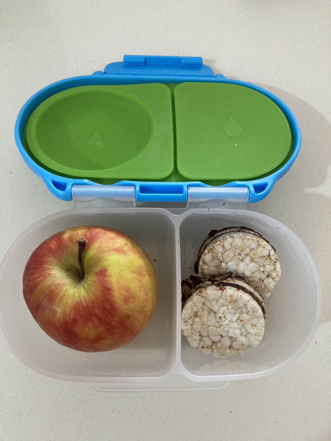 Customer photo review of b.box Snackbox – Blue Slate