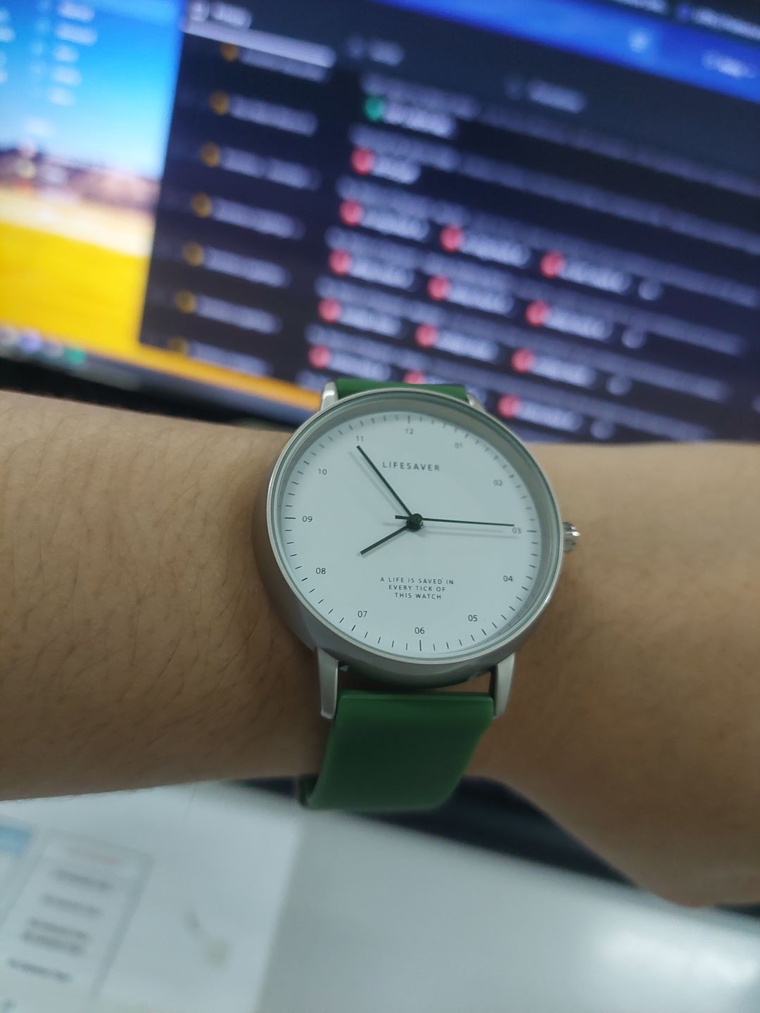 Customer photo review of Life Saver Watch 4.0 – Army Green