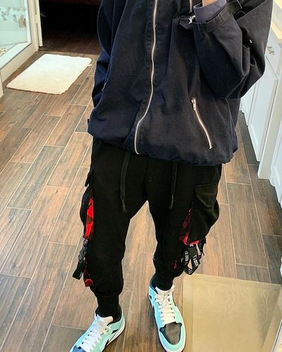 Customer photo review of "HAD" Cargo Pants