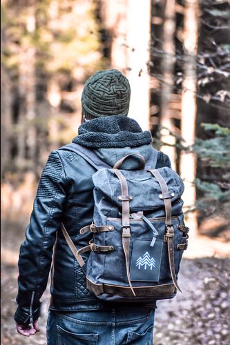 Customer photo review of Rucksack mit Patch (🌲)