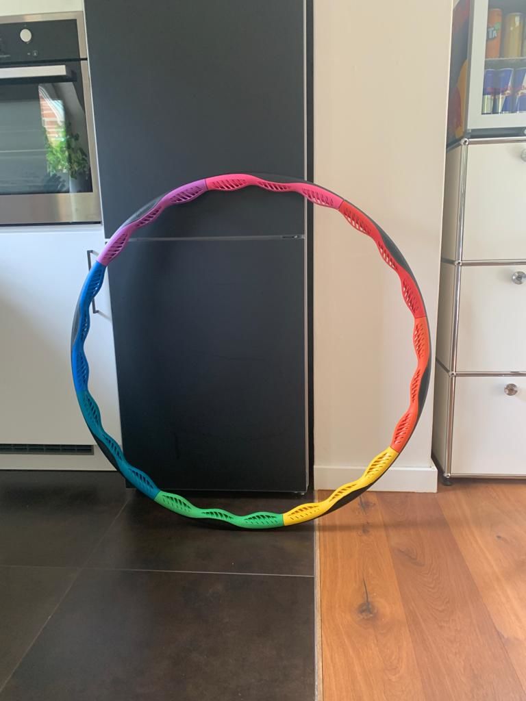 Customer photo review of Powerhoop Deluxe Weighted Hula Hoop 1.9kg