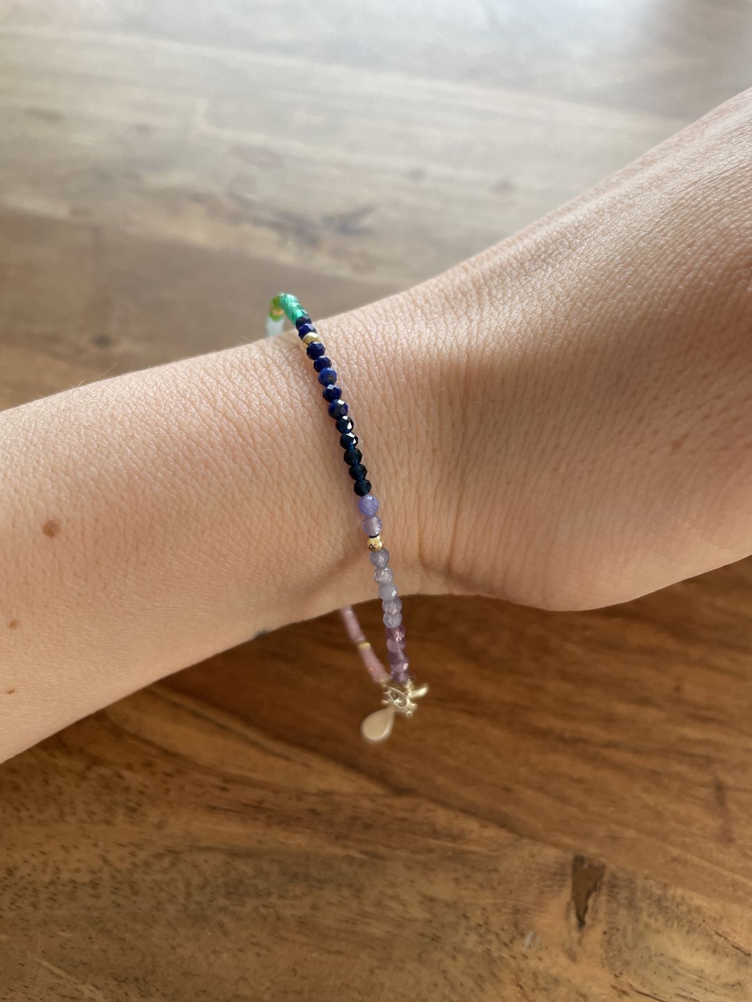 Customer photo review of Bracelet 7 chakras