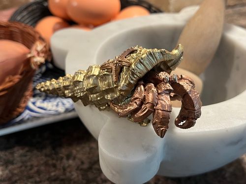 Customer photo review of Octopus Phone Holder | Bronze