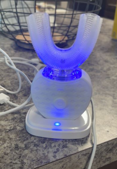 Customer photo review of Sonic Brush® V5
