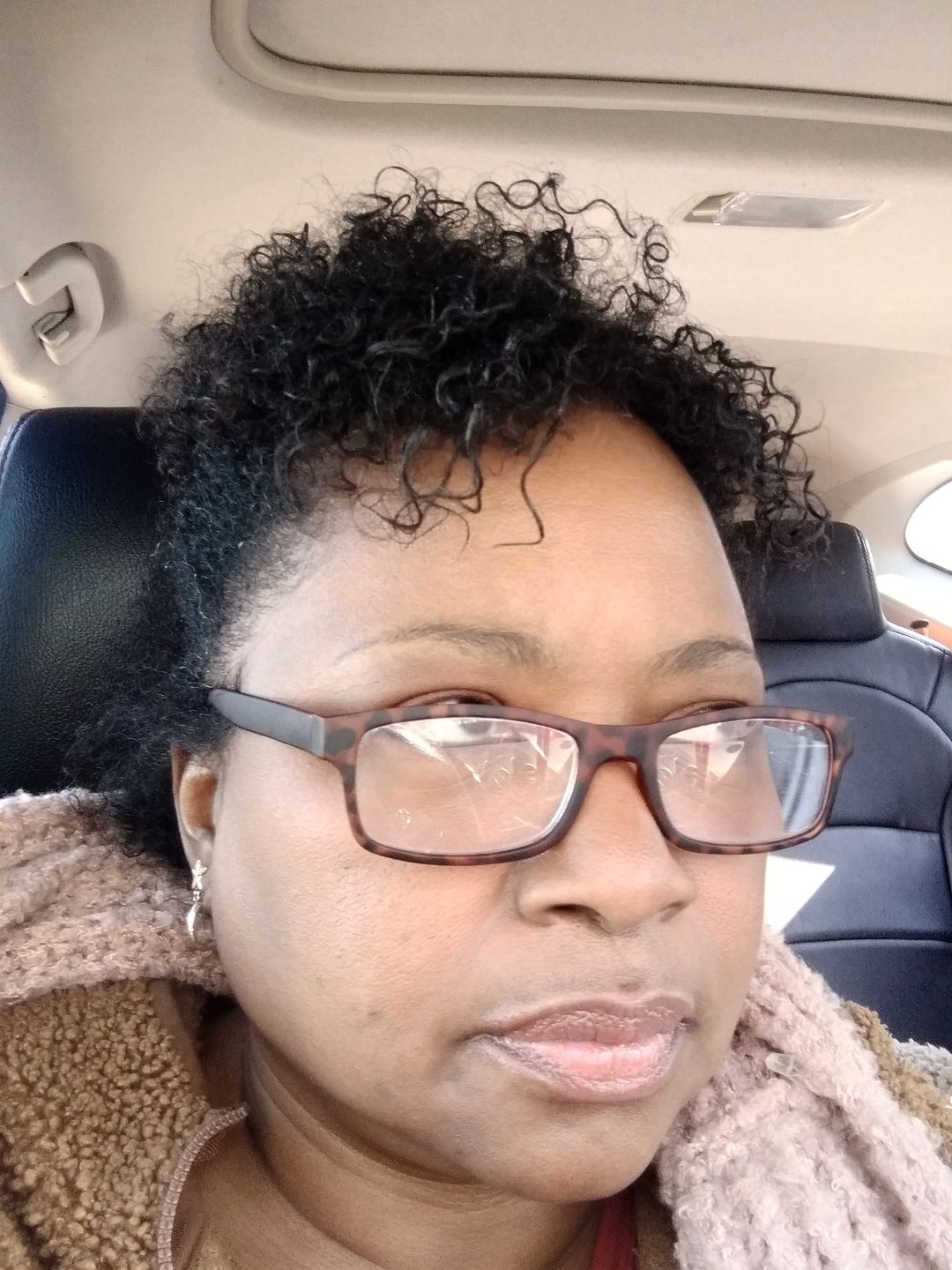 Customer photo review of Curly Hair Moisturizer for Strengthening Hair with Organic Avocado Oil and Organic Castor Oil with Vanilla Berry Fragrance