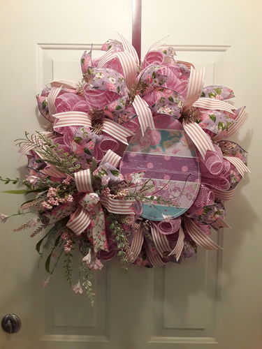 Customer photo review of Easter Egg Mesh Wreath - Wreath Kit - WK-059
