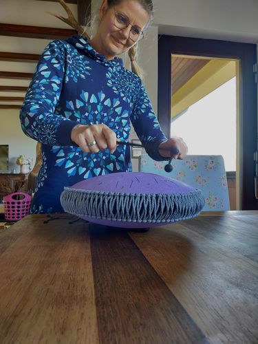 Customer photo review of Sonodrum Zungentrommel - "Premium" - Handgefertigt - 35,5cm - 15 Zungen - C-Dur