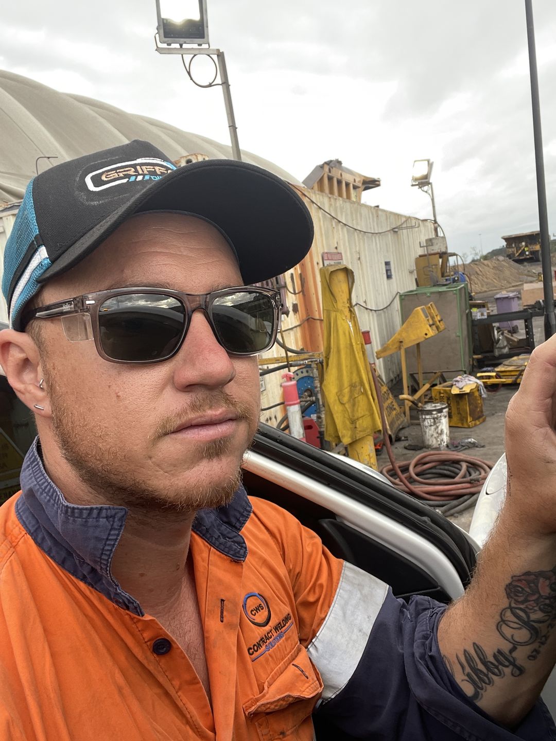 Customer photo review of Kenneth Steel Polarised Safety Glasses