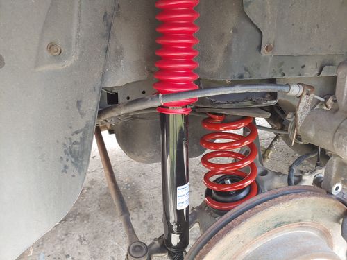 Customer photo review of 2006-2011 Cadillac DTS Rear Air Suspension Conversion Kit (CL1RB)