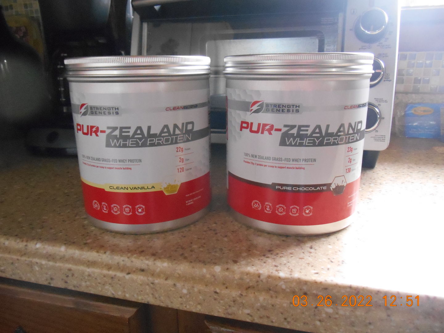 Customer photo review of Strength Genesis 100% Pur Zealander Grass-Fed Whey Protein