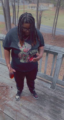 Customer photo review of Broken Heart Unisex Shirt Match Dunk Low 'Black Multi-Camo'