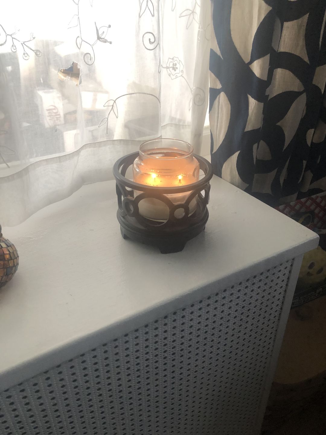 Customer photo review of Lemon + Lavender 22 oz Glass Candle