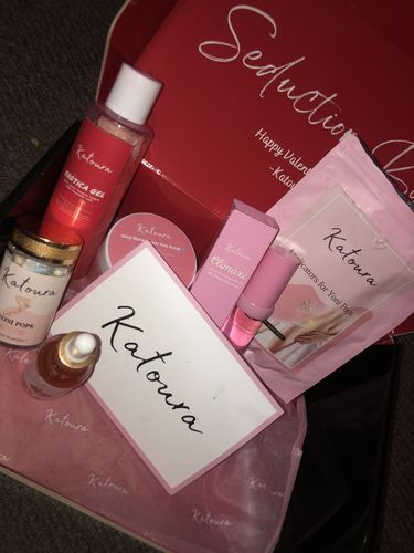 Customer photo review of Seduction Box - Valentines Day Edition