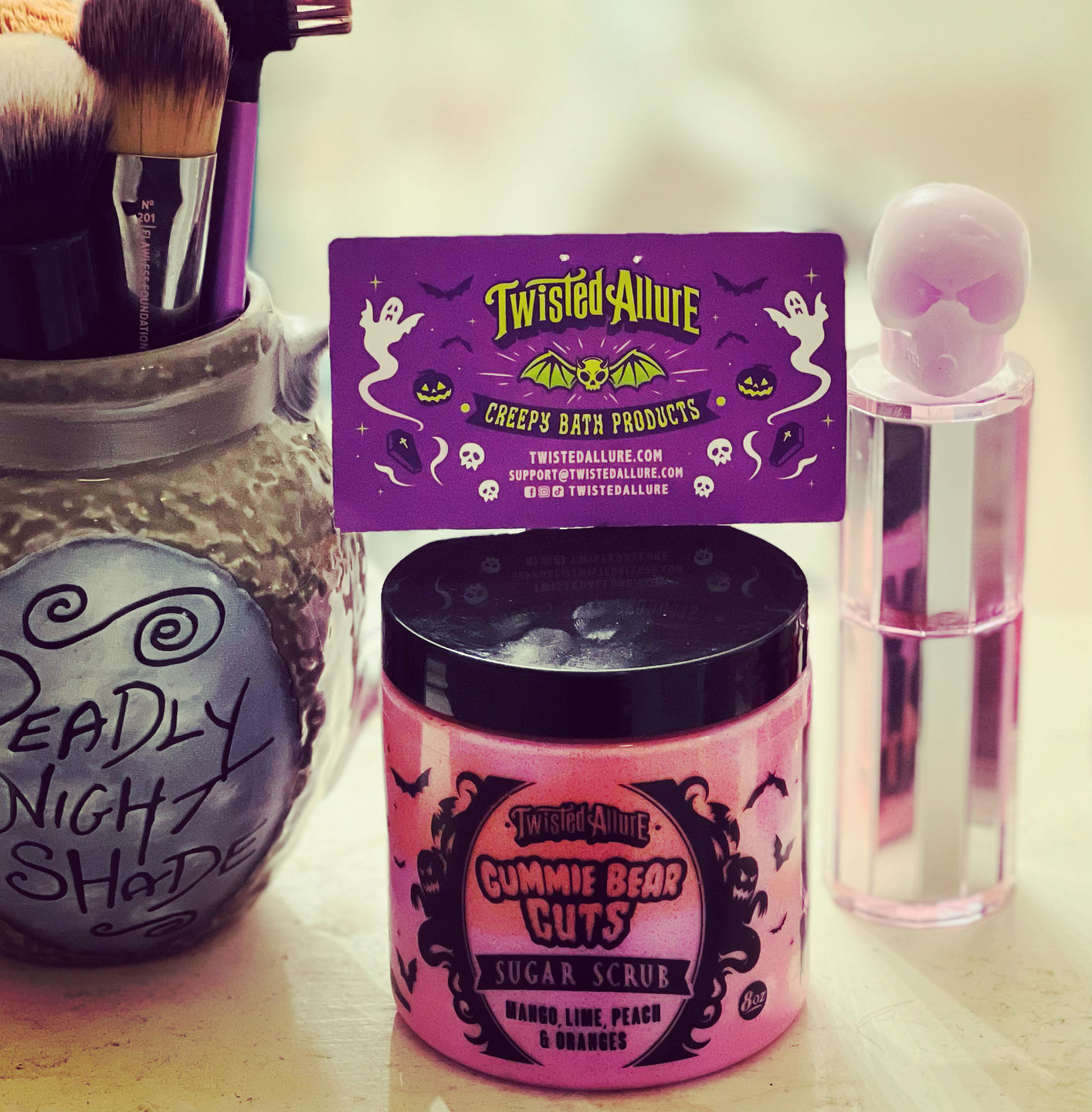 Customer photo review of Gummie Bear Guts Sugar Scrub