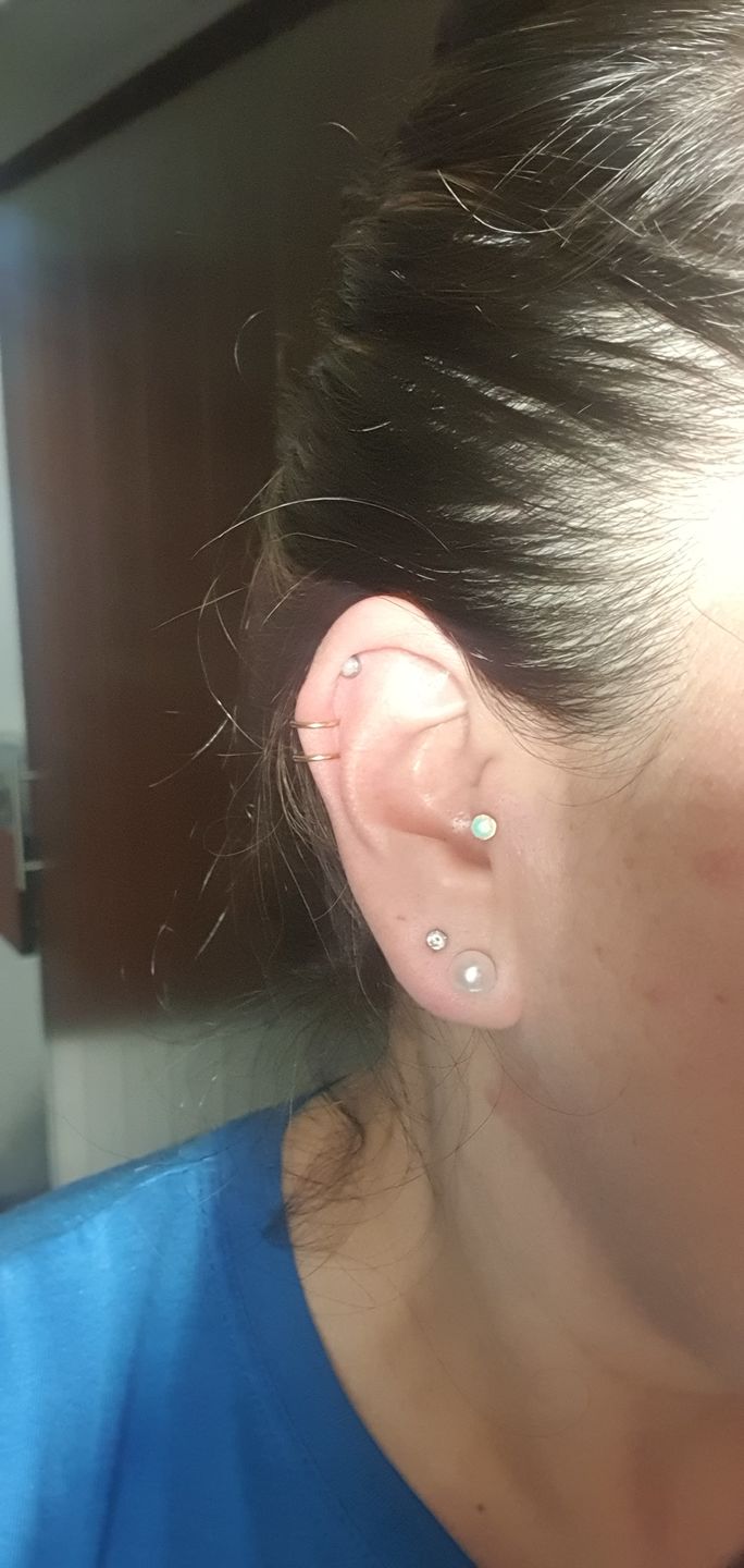 Customer photo review of Piercing Cristal Aurora