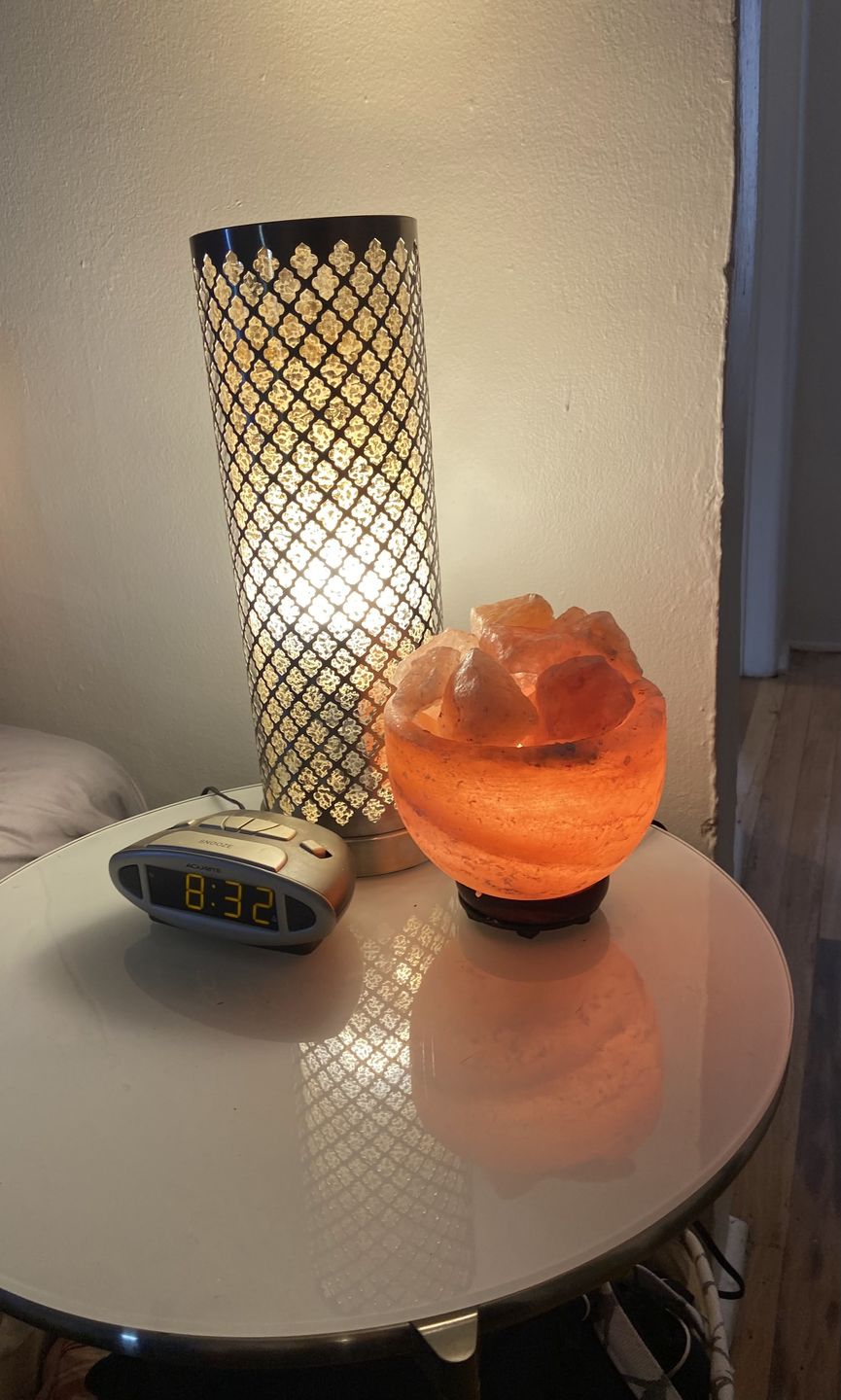 Customer photo review of Fire Bowl Himalayan Salt Lamp