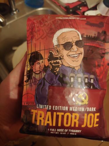 Customer photo review of TRAITOR JOE Collectors Roast
