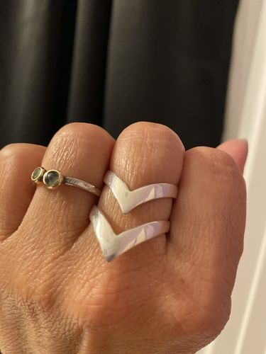 Customer photo review of Full Finger Chevron Sterling Silver Ring