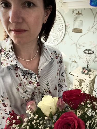 Customer photo review of Cara Mini Pearl Choker