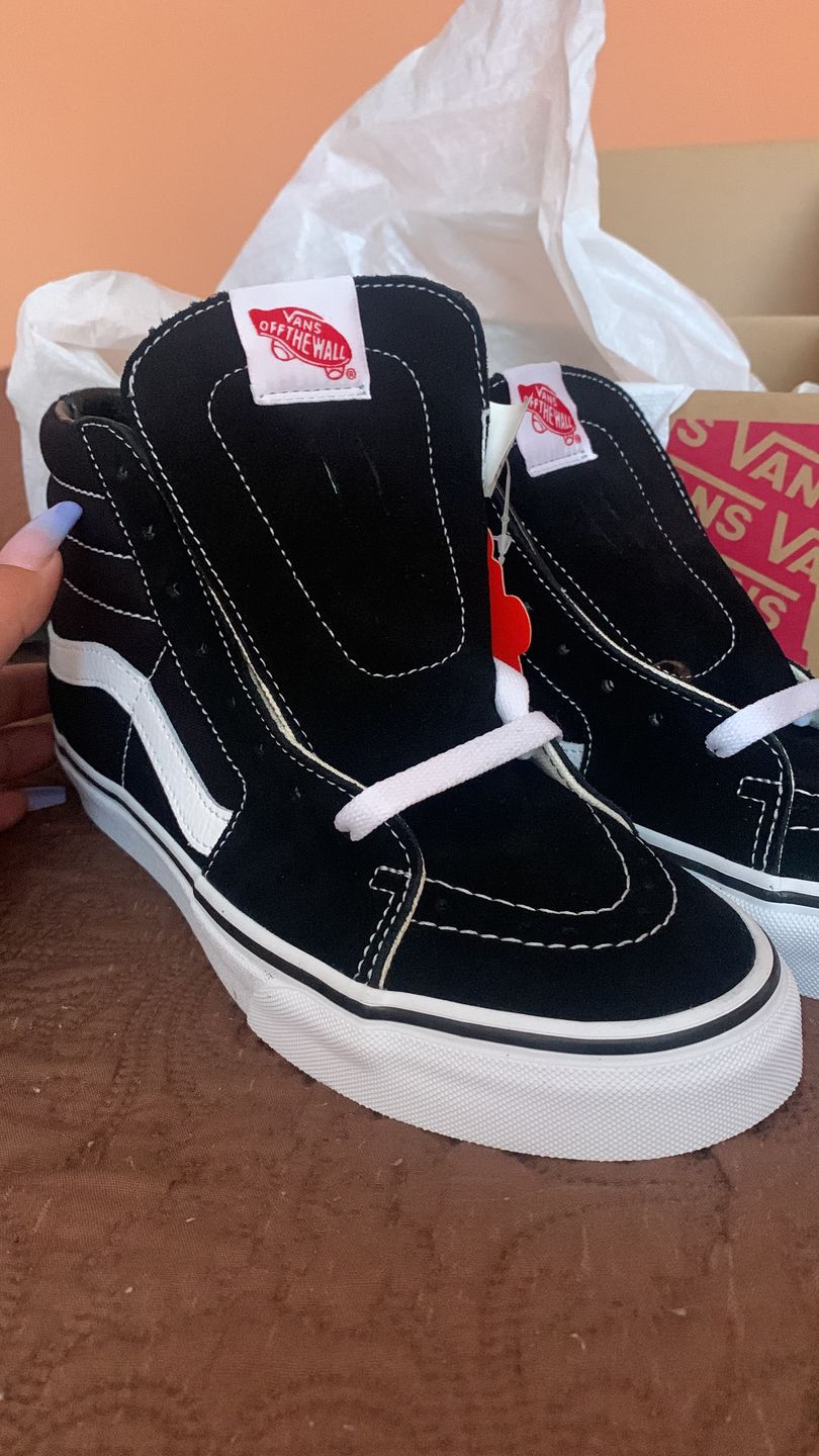 Customer photo review of Zapatilla Vans Sk8-Hi Mujer Negro