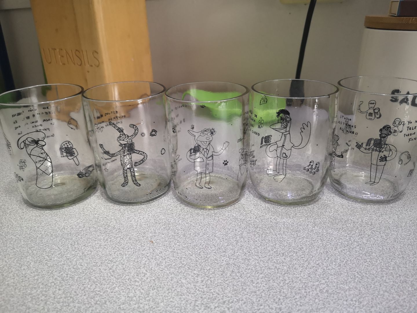Customer photo review of Pack Estudio 31 Minutos Juegos de 6 Vasitos 200 Ml