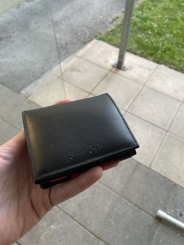Customer photo review of Flap Boy - Magic Wallet with Coin Pocket