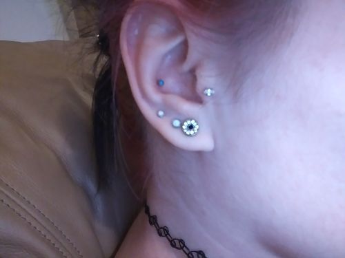 Customer photo review of Opal Flat Top Steel Cartilage/Tragus Ring