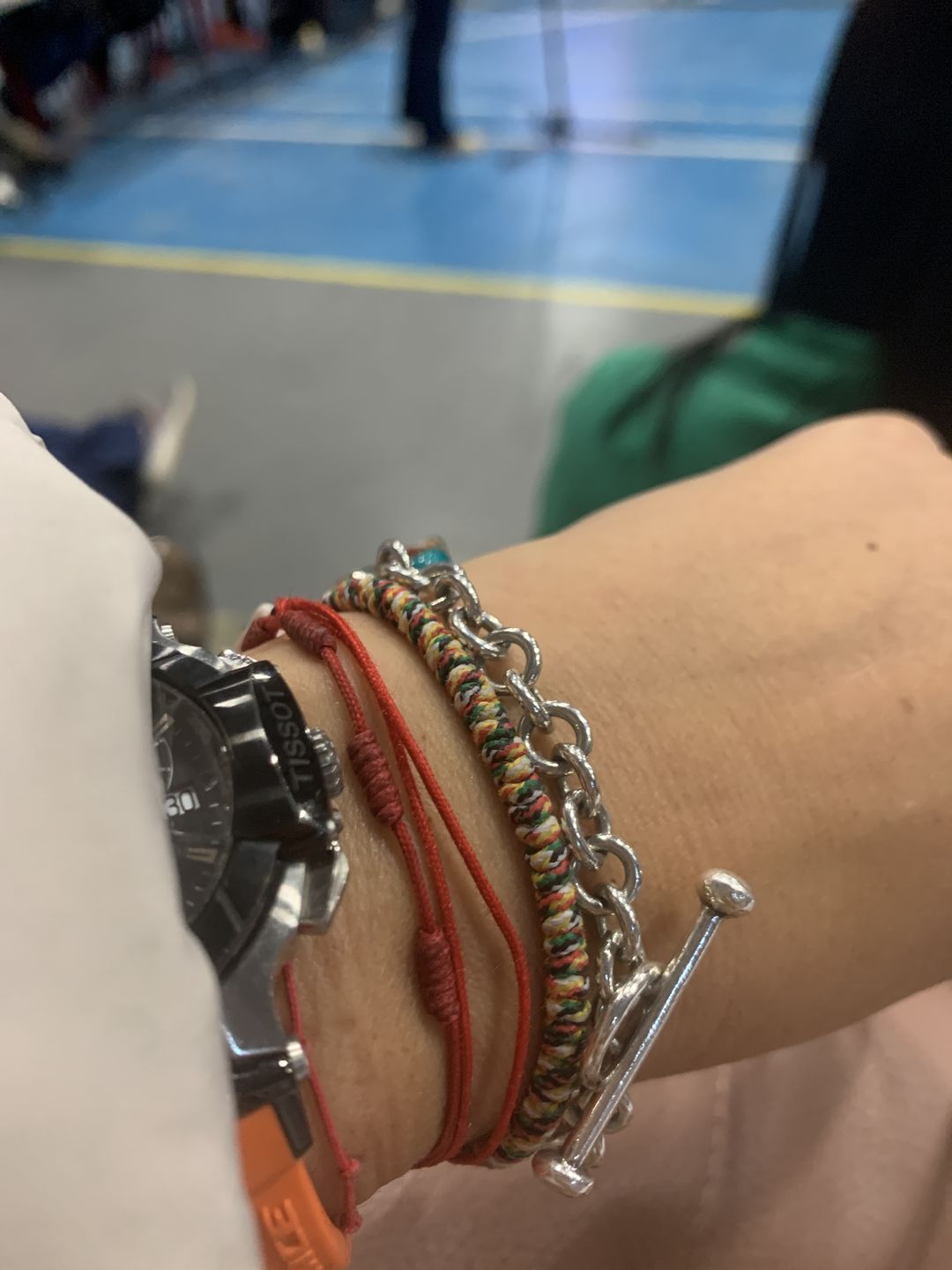Customer photo review of Hilos de protección rojos 7 nudos