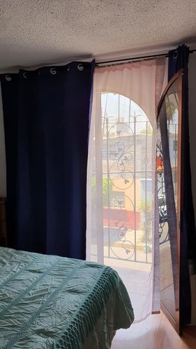 Customer photo review of Cortina BlackOut Rebeca - 2 Paneles Calidad Premium 95% Oscuridad- 290 x 225 cms de altura