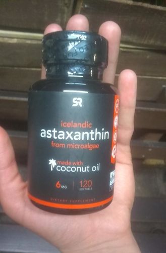 Customer photo review of Astaxantina 6 mg con Aceite de Coco Sports Research