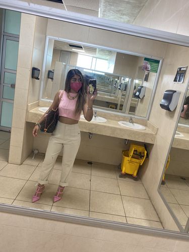Customer photo review of Zapatilla Nataly Rosa