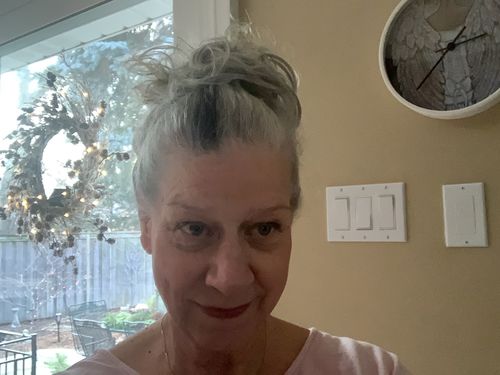 Customer photo review of JuvaBun Small Bun