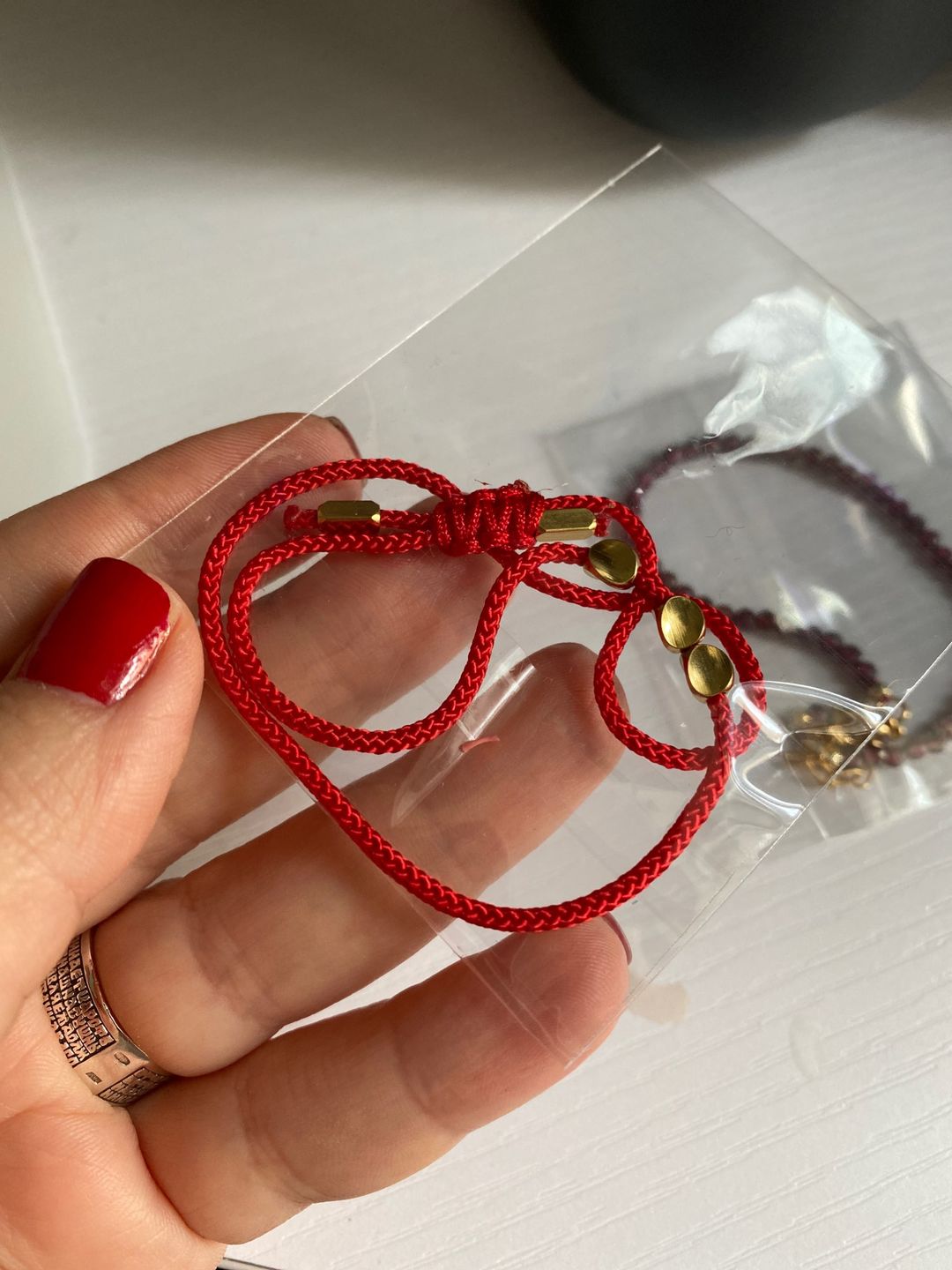 Customer photo review of Bracelet de Chance Tibétain "Perle de Cuivre"