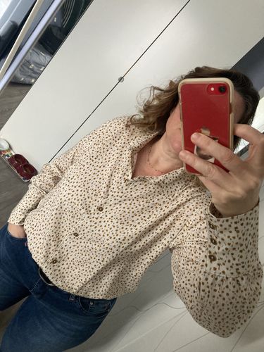 Customer photo review of Chemise Aurore viscose fleurie ocre