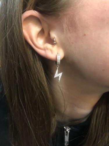 Customer photo review of LIGHTNING. - WHITE GOLD