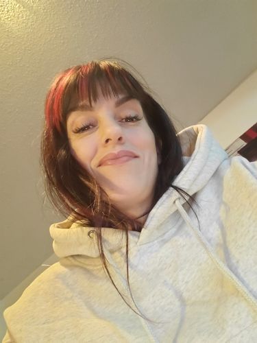 Customer photo review of oatmeal daydreamer sweatpants