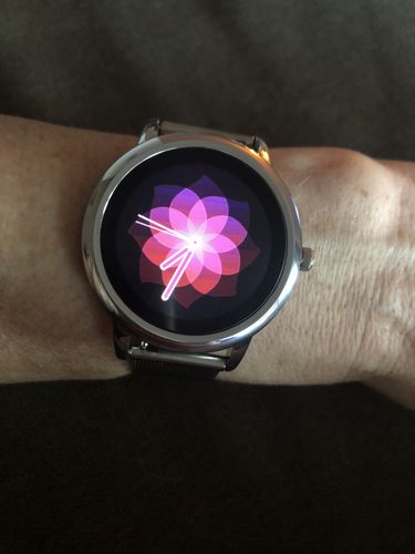 Customer photo review of Valante Fem-Fit2 Smartwatch