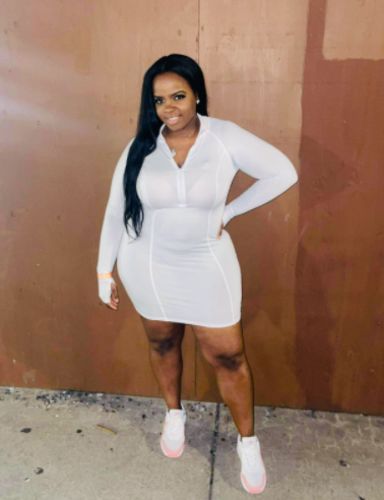 Customer photo review of Solid Color Casual Bodycon Zipper Mini Dress