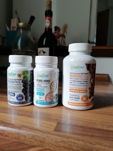 Customer photo review of Bio-Enhanced Nutriop® Resveratrol with Pure Quercetin - 500mg Capsules (x45)