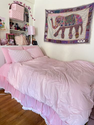 Customer photo review of Lush Bed Set
