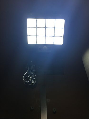 Customer photo review of FOCO SOLAR CON PLACA SEPARADA 30 W