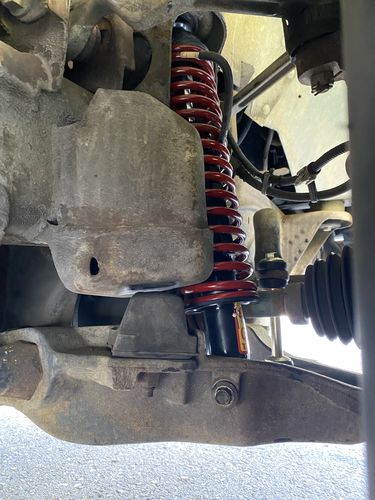 Customer photo review of 1997-2002 Ford Expedition 4WD 4-Wheel Suspension Conversion Kit Rear Shocks Kit (FX14F)
