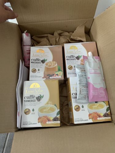 Customer photo review of Luxe Slim Caffe - Macchiato/Turmerico