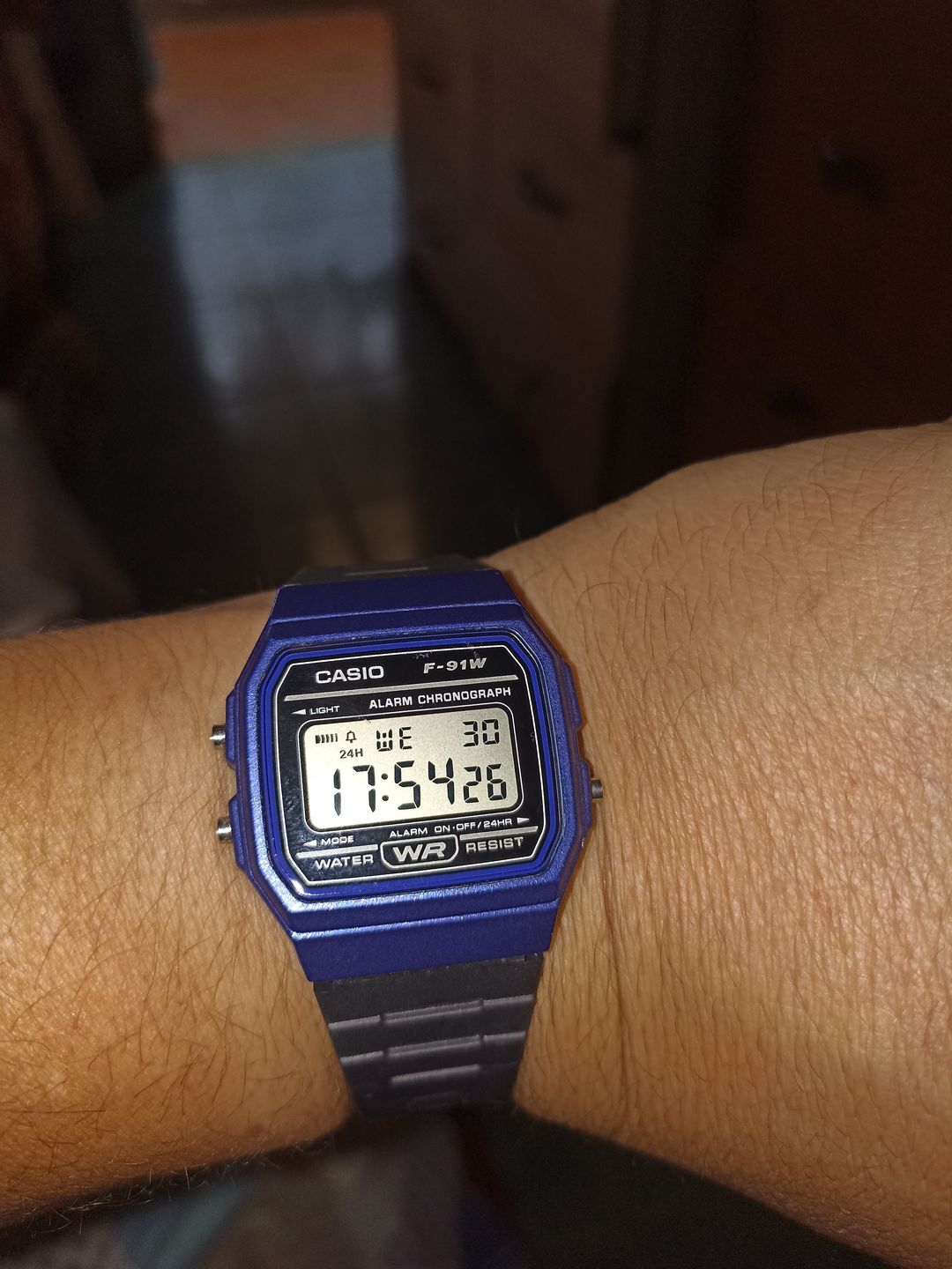 Customer photo review of Reloj Casio Vintage F-91WM-2ADF Azul/Negro