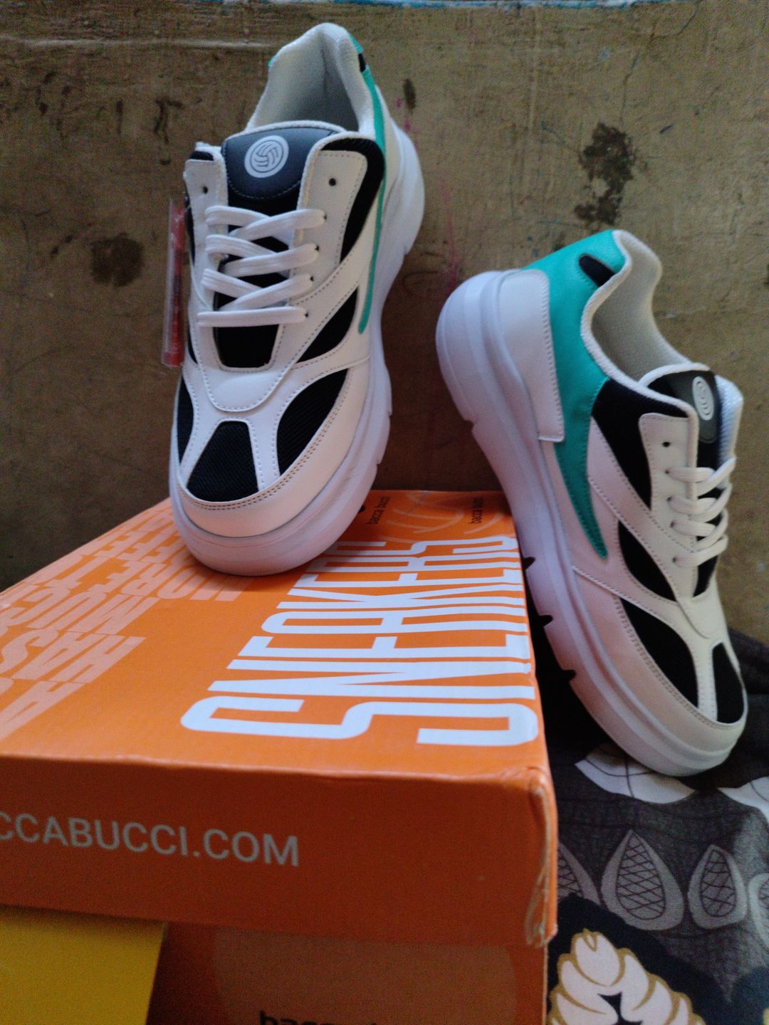 Customer photo review of Bacca Bucci Urban Retro
