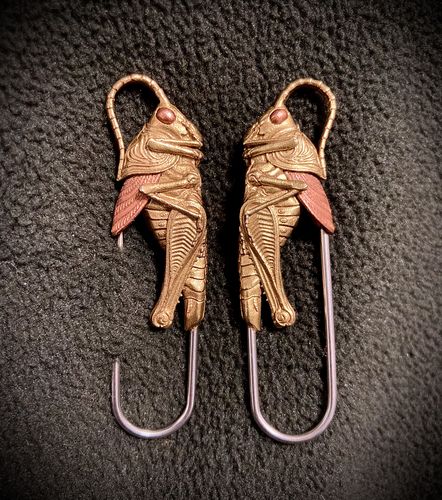Customer photo review of Grasshopper Pin